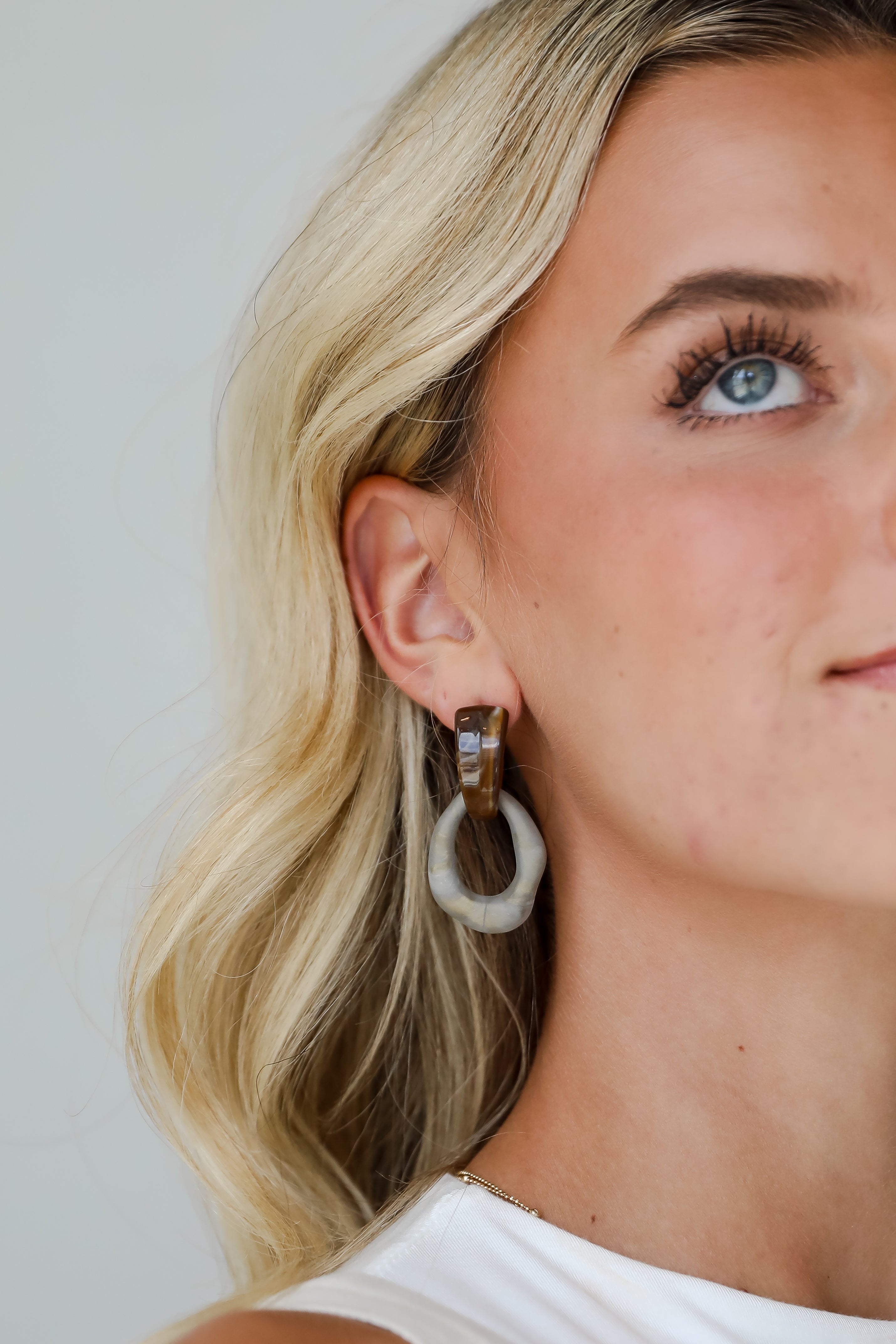 FINAL SALE - Audrey Acrylic Drop Earrings