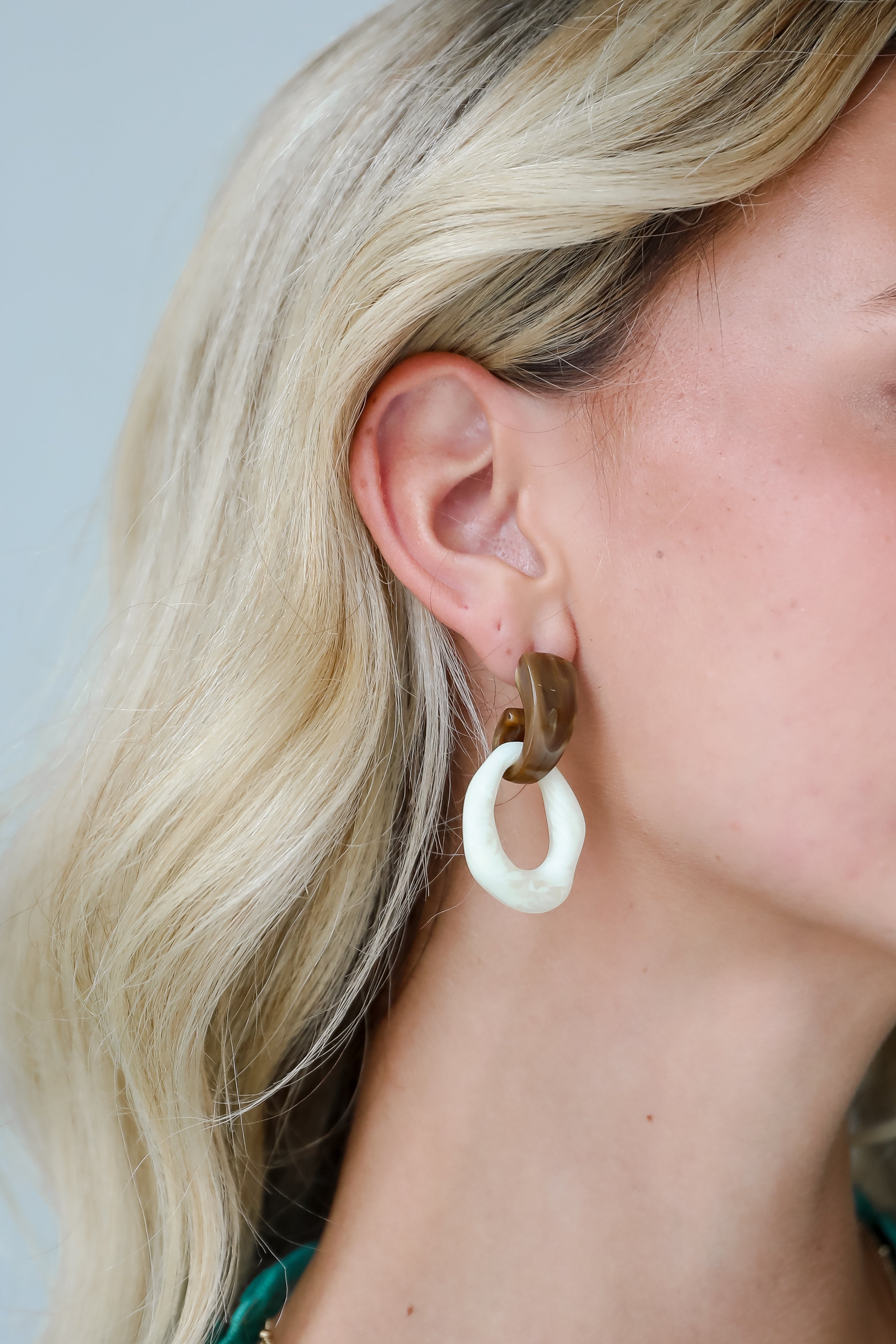 FINAL SALE - Audrey Acrylic Drop Earrings