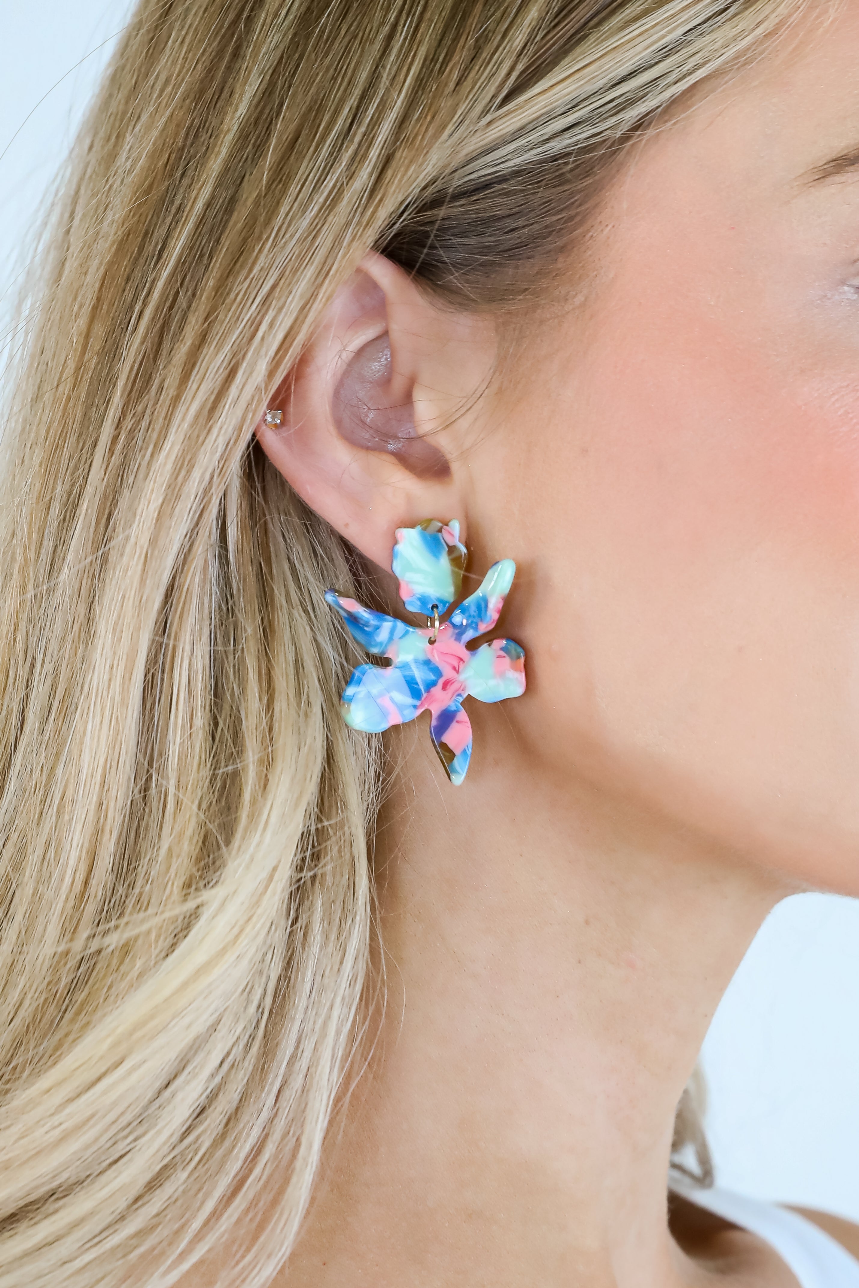 FINAL SALE - Cora Acrylic Statement Drop Earrings