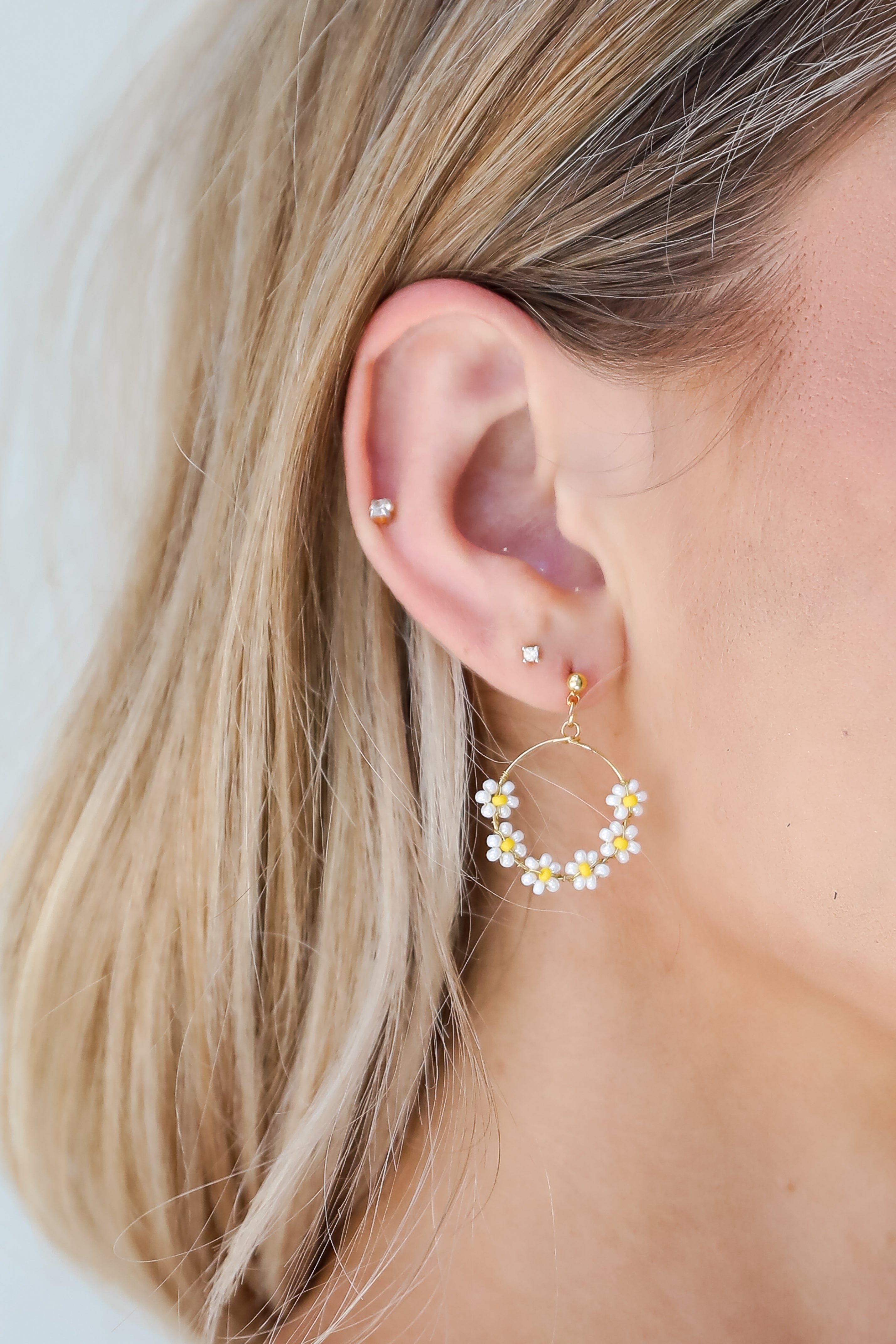 FINAL SALE - Avery Circle Beaded Flower Drop Earrings
