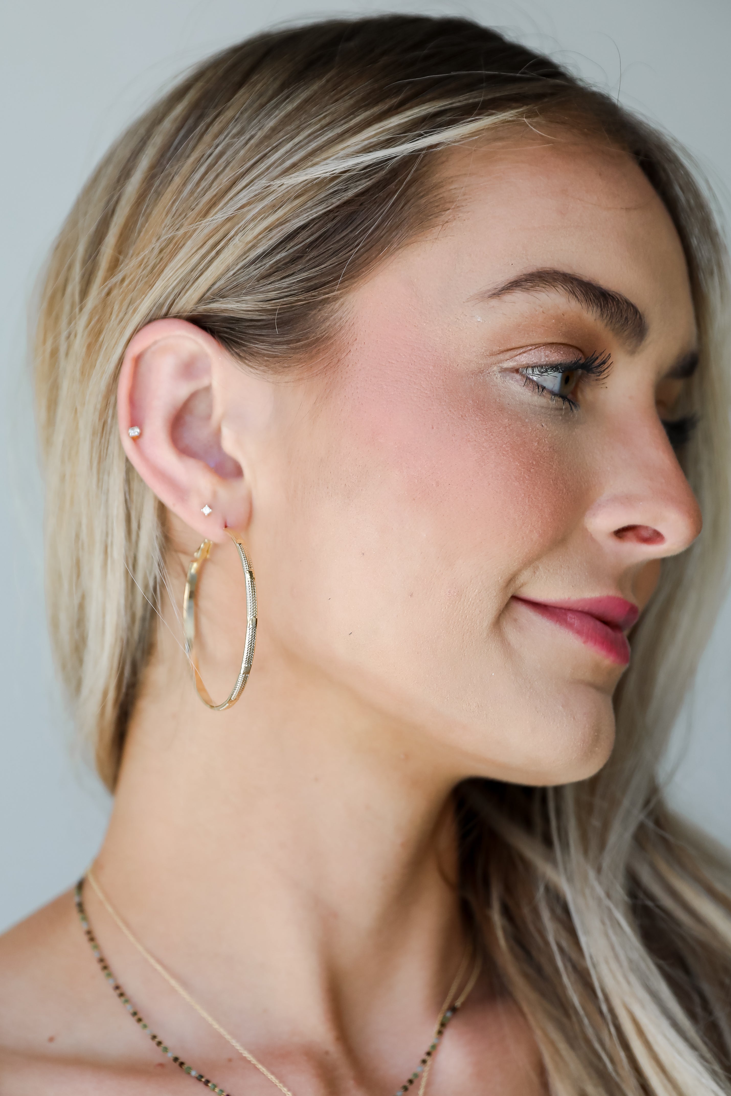 FINAL SALE - Callie Gold Hoop Earrings