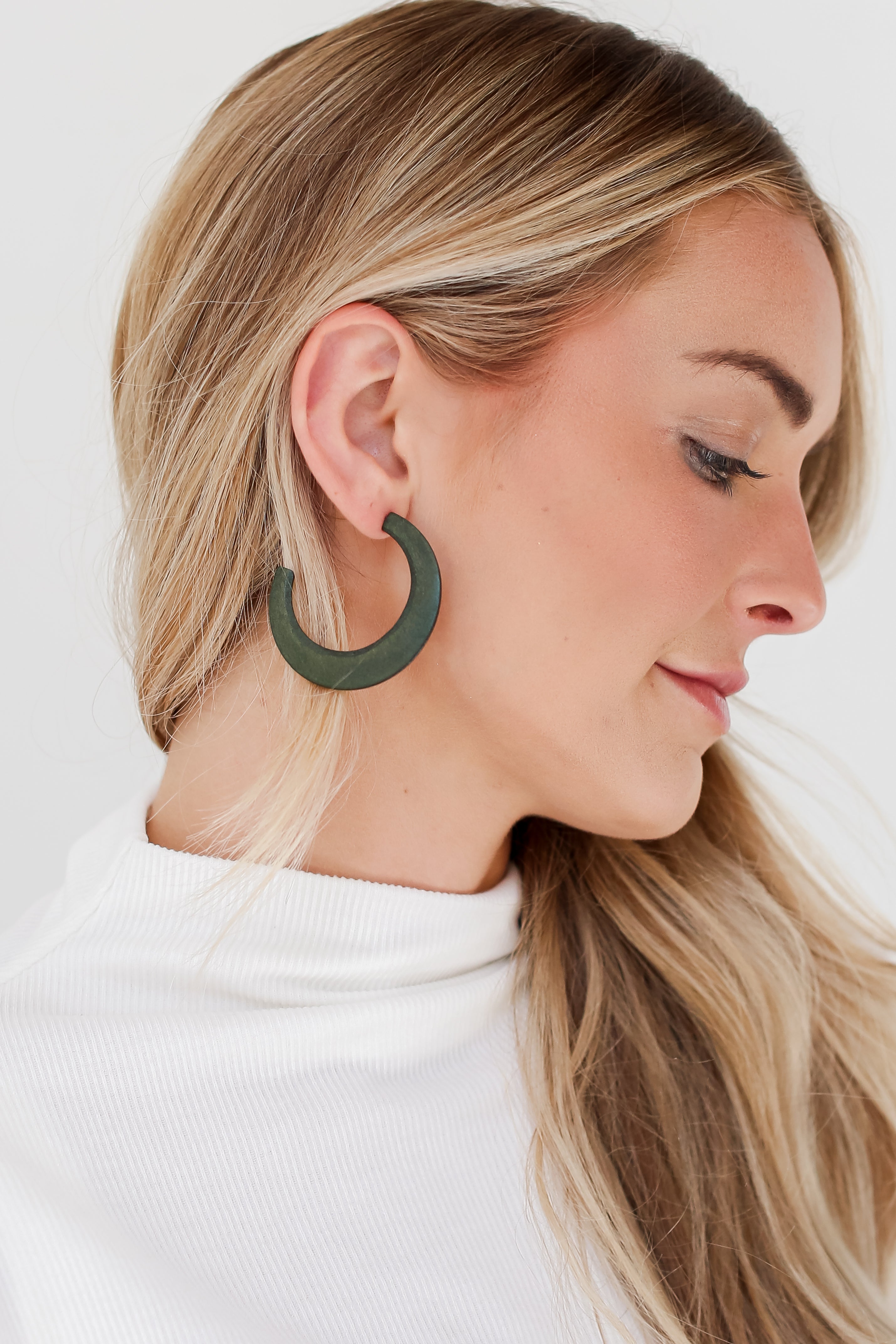 FINAL SALE - Finley Hoop Earrings