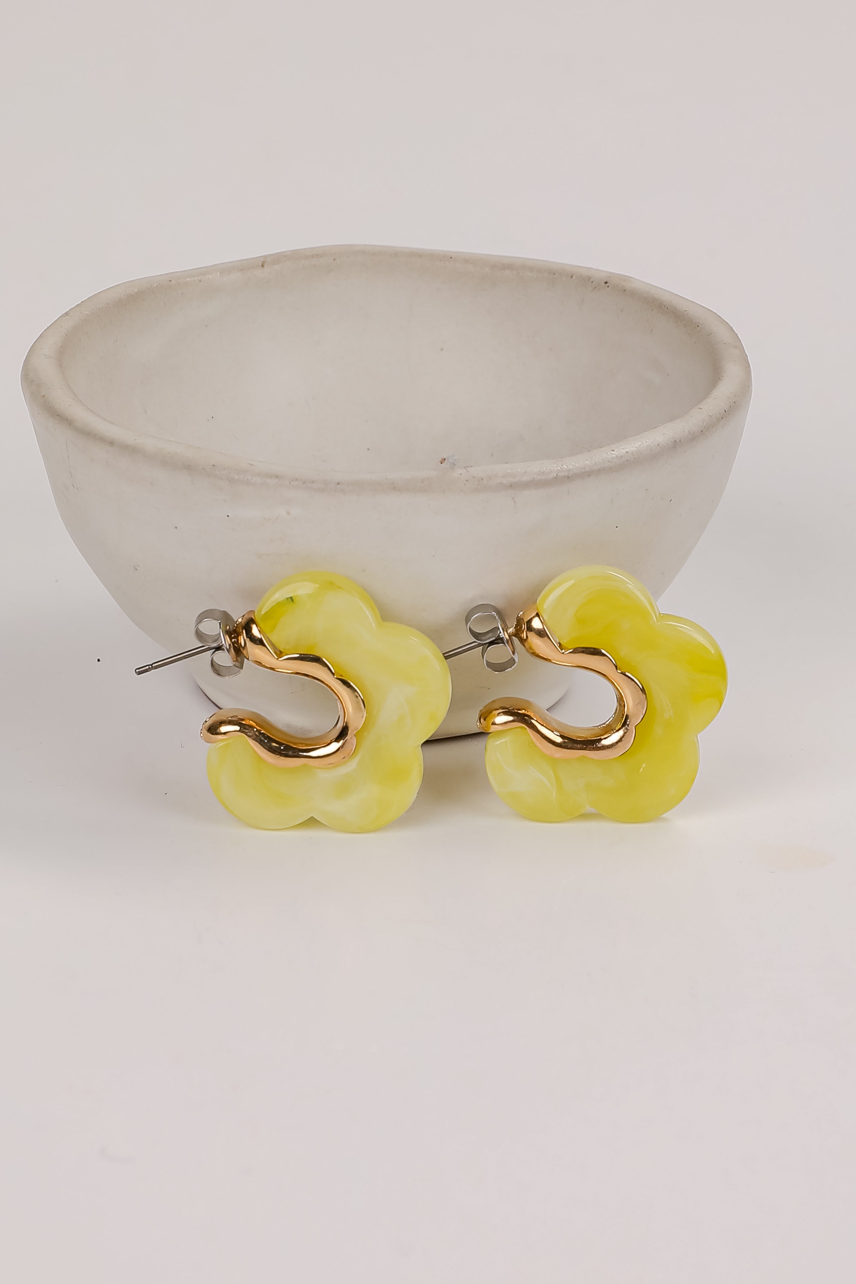 FINAL SALE - Bree Acrylic Flower Hoop Earrings