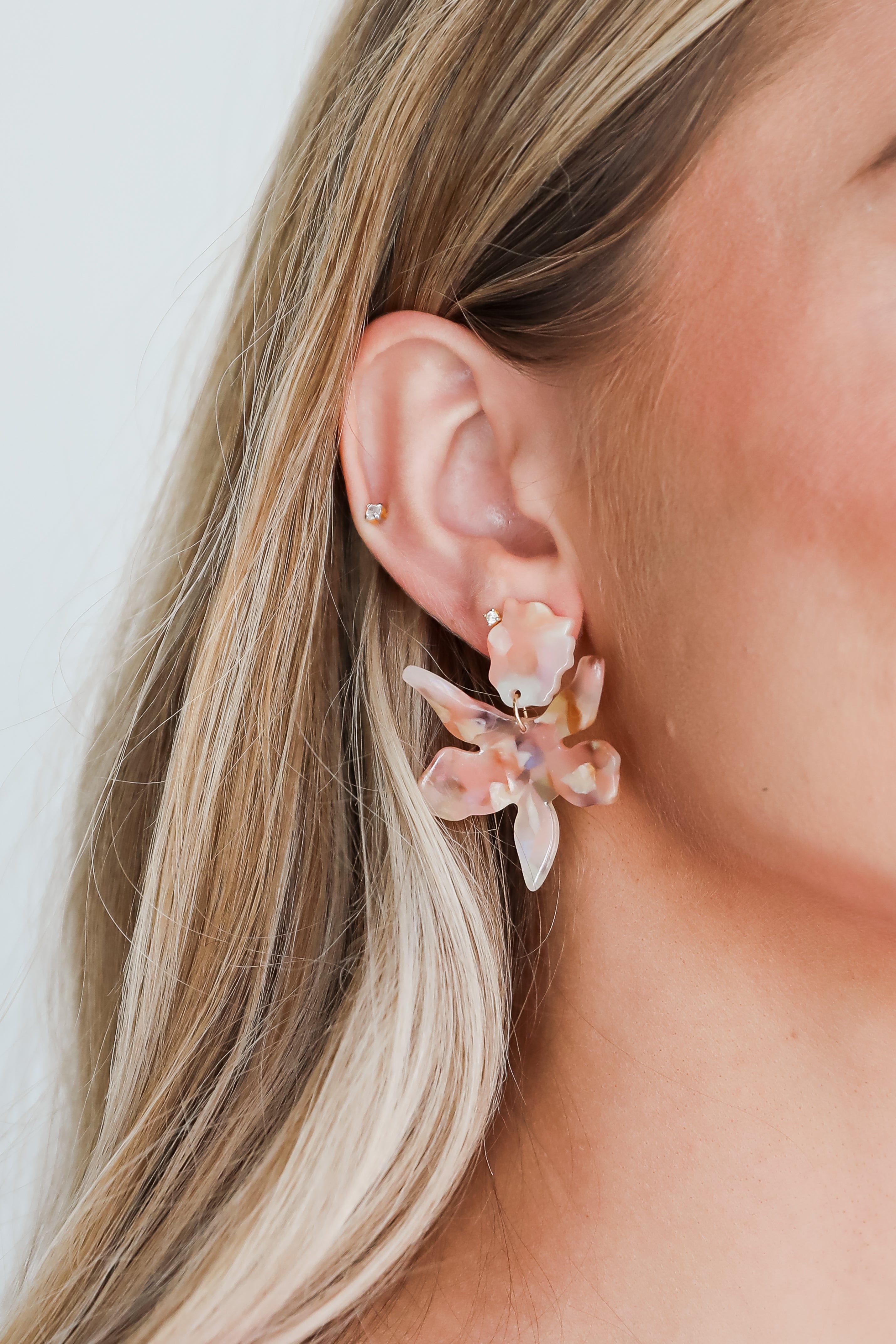 FINAL SALE - Cora Acrylic Statement Drop Earrings