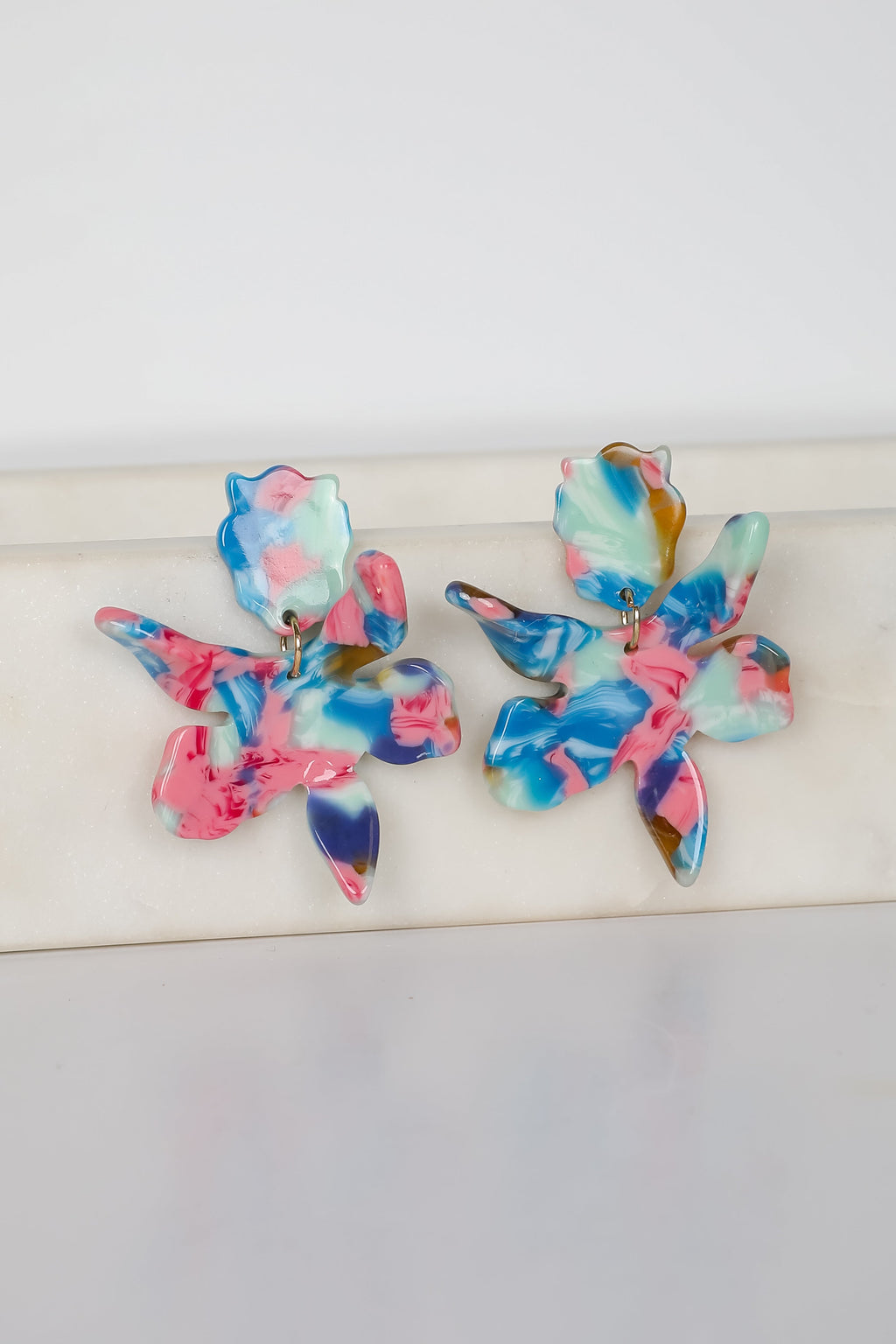 FINAL SALE - Cora Acrylic Statement Drop Earrings