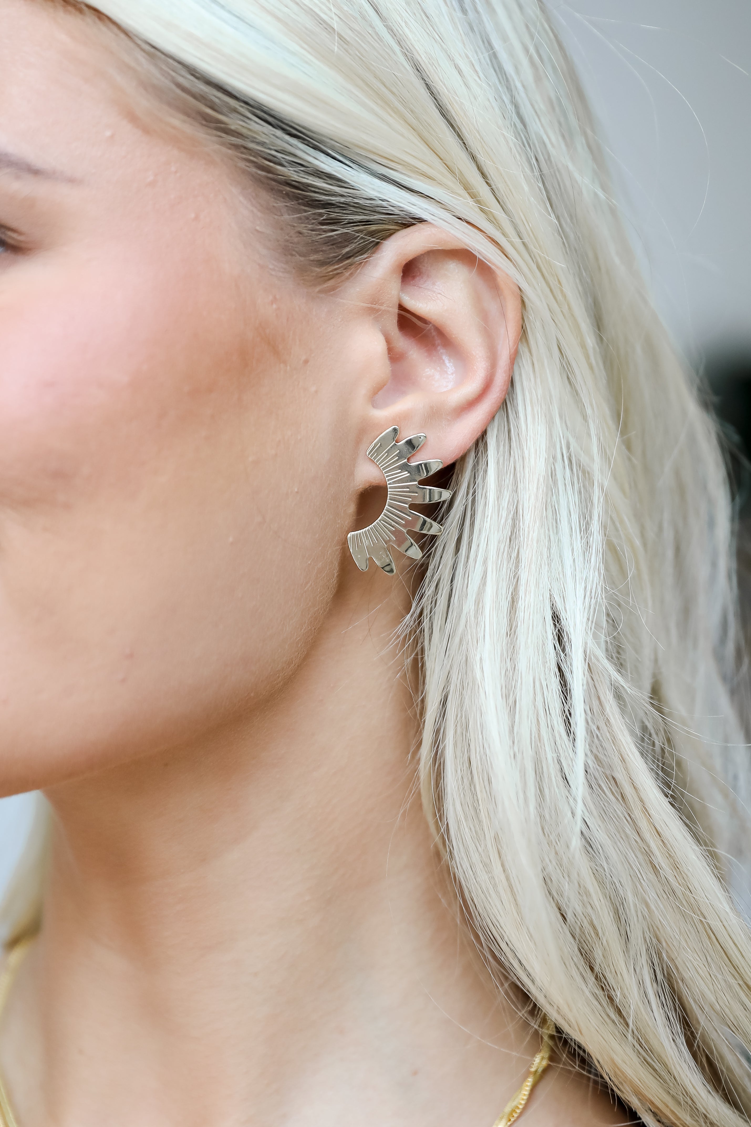 FINAL SALE - Isabel Gold Sunburst Earrings
