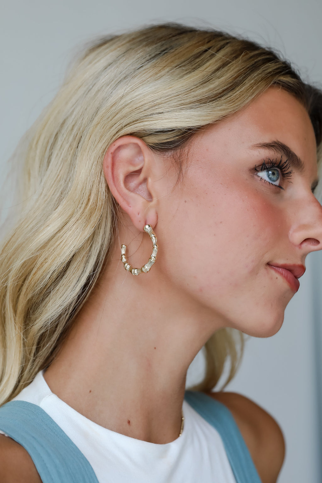 FINAL SALE - Delaney Gold Textured Hoop Earrings