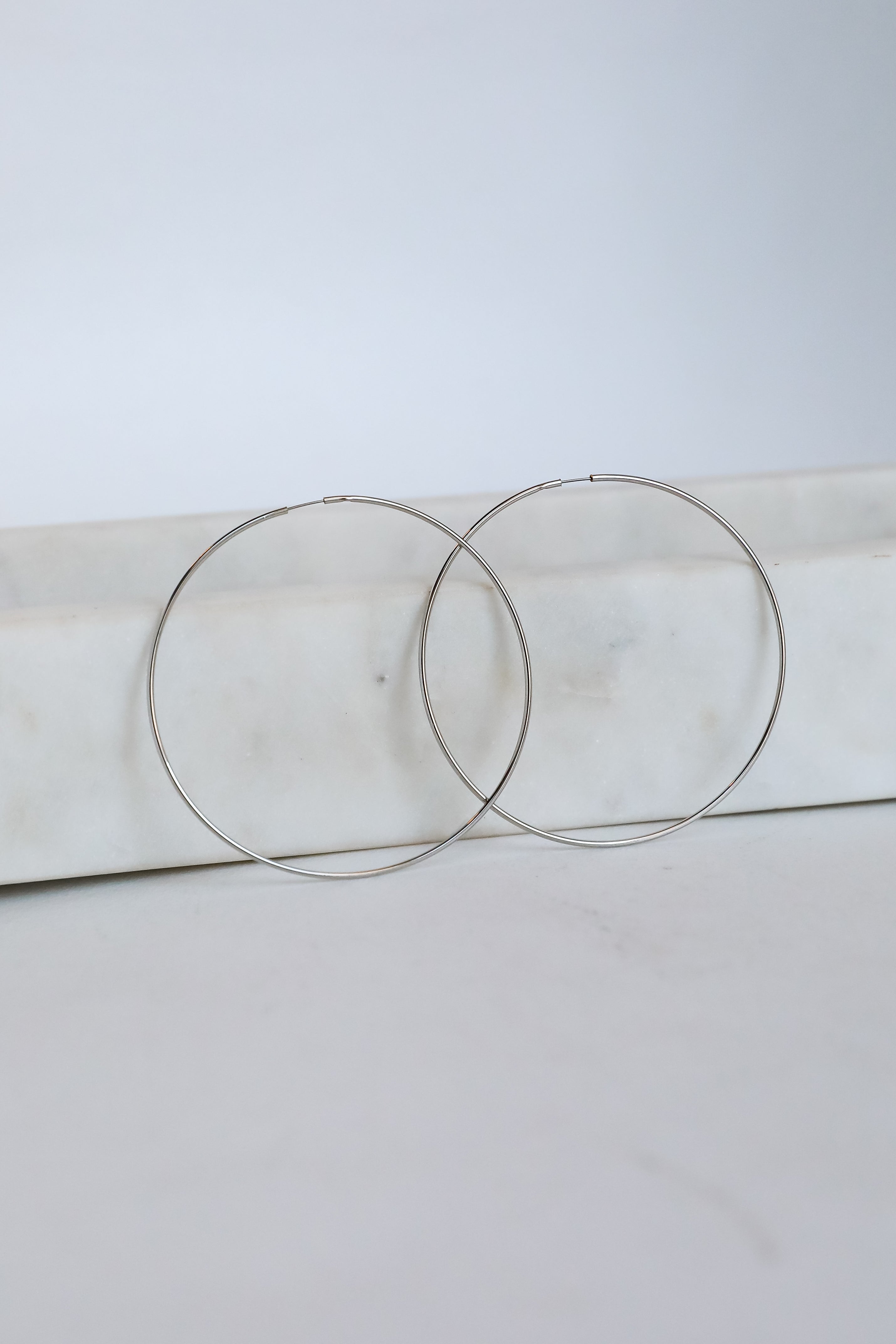 FINAL SALE - Sloane Large Hoop Earrings