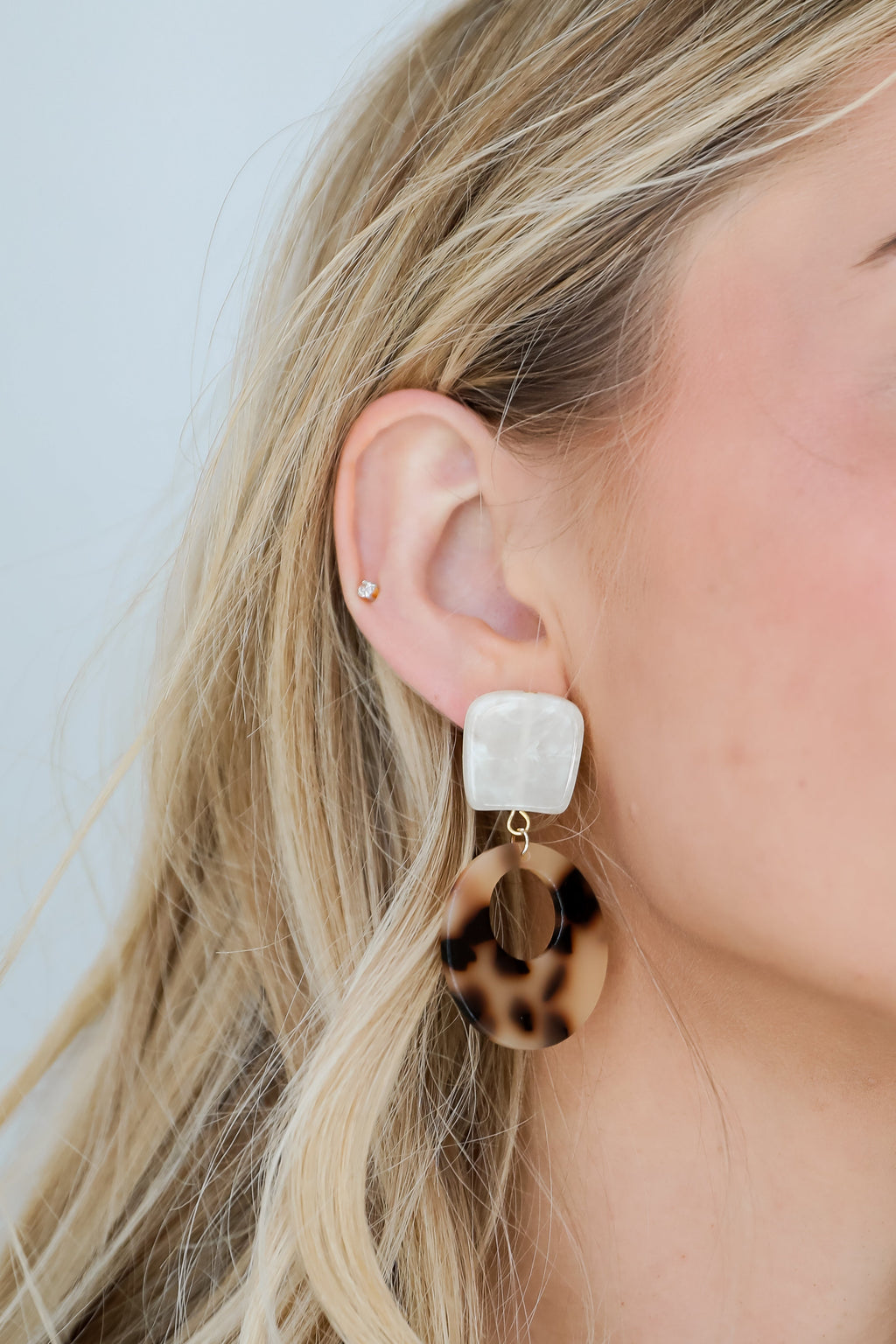 FINAL SALE - Laura Acrylic Drop Earrings